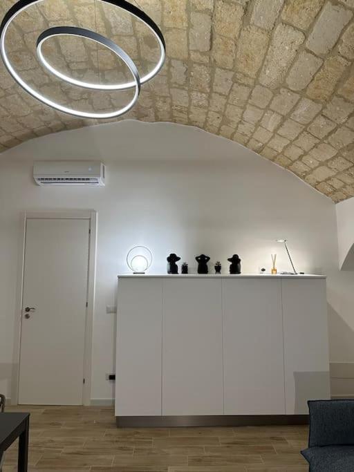 Mediterranean House Bari Buitenkant foto